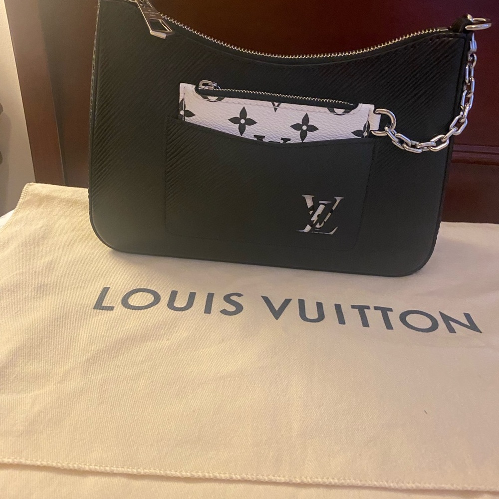 Louis Vuitton Black Epi Marelle View 5